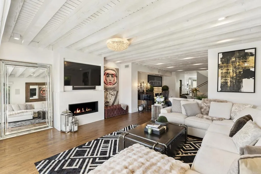 336 Gravilla St, La Jolla, CA 92037