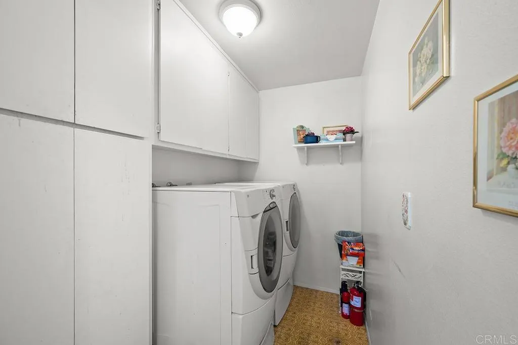 https://cdn.realtyfeed.com/cdn/127/306652735/80b8f831301189428a9c35f56fbe5b7d.webp