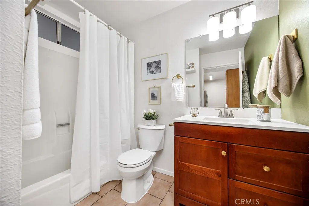 Photo #20: OC26041460 Listing: Photo #20