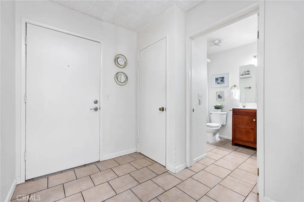 https://cdn.realtyfeed.com/cdn/127/306652745/6b0dea818ee26979b530ec3a92b4eb47.webp