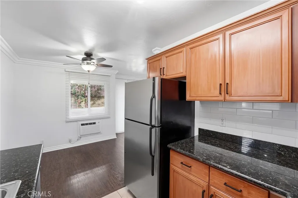 Photo #31: DW26042638 Listing: Photo #31