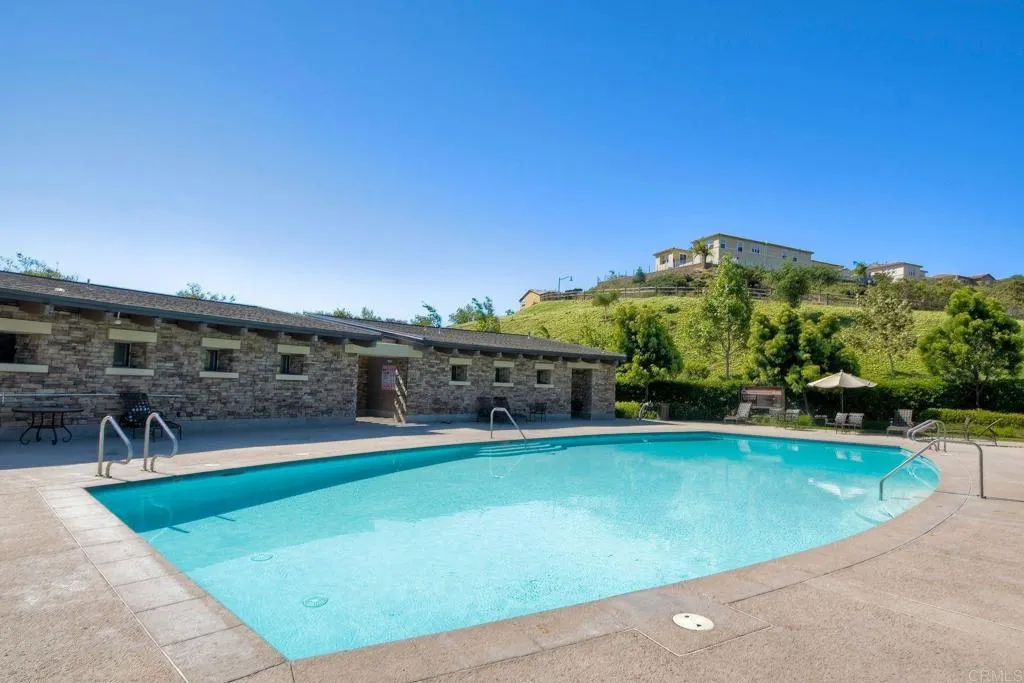 https://cdn.realtyfeed.com/cdn/127/306652768/89f6708288030c095d8ce6e135baf972.webp