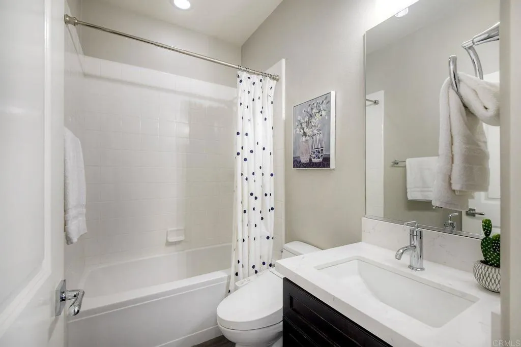 https://cdn.realtyfeed.com/cdn/127/306652768/ca0cb666e56f42ac4a58e24ac325c3dc.webp