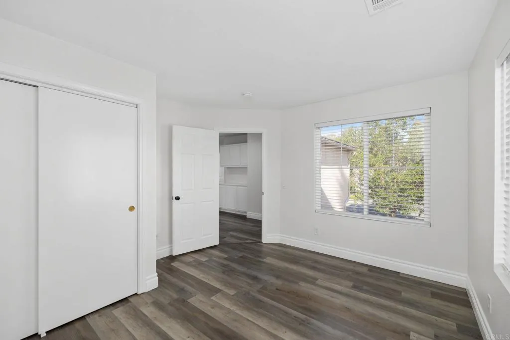 https://cdn.realtyfeed.com/cdn/127/306652810/79938f32762c012a13281e55f1589717.webp