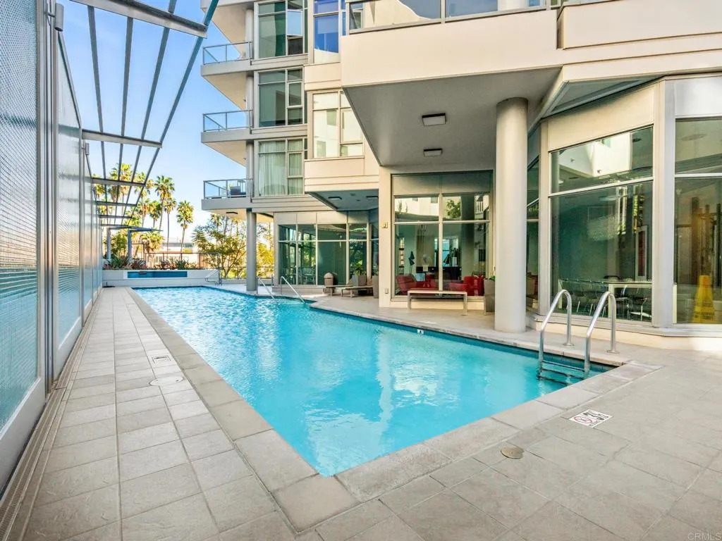https://cdn.realtyfeed.com/cdn/127/306652814/235afee36f3c78adab7bc93ab2a8c041.webp