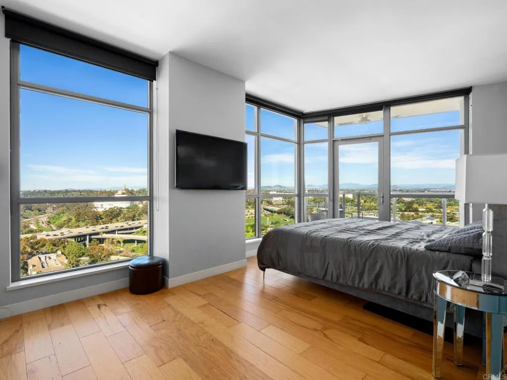 https://cdn.realtyfeed.com/cdn/127/306652814/d6b4432ddaf144d5456aeaf75084c195.webp