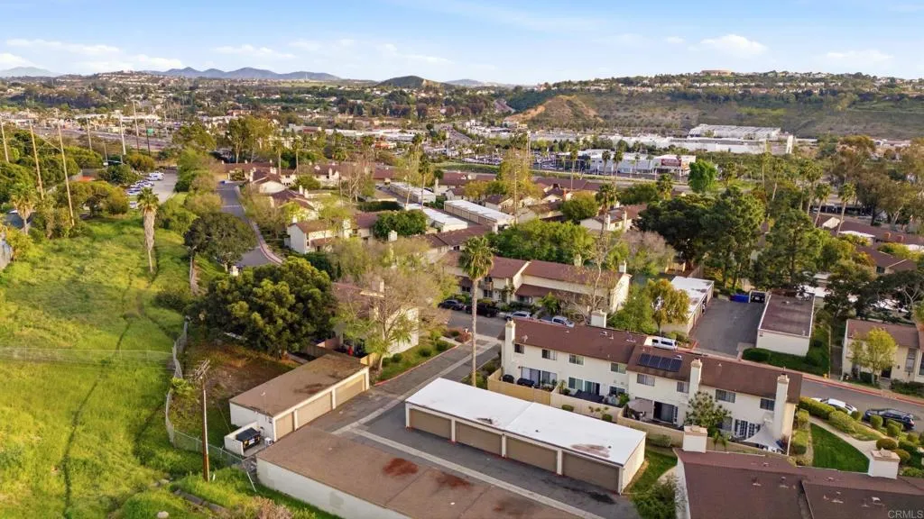 https://cdn.realtyfeed.com/cdn/127/306652815/d73ae7e4467edd33ab643c3fb095b7e5.webp