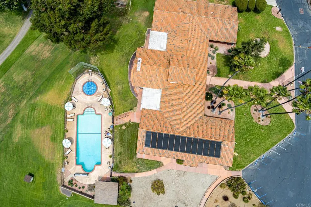 https://cdn.realtyfeed.com/cdn/127/306652817/02234ed94fa5d438f7b9c31d23a81866.webp