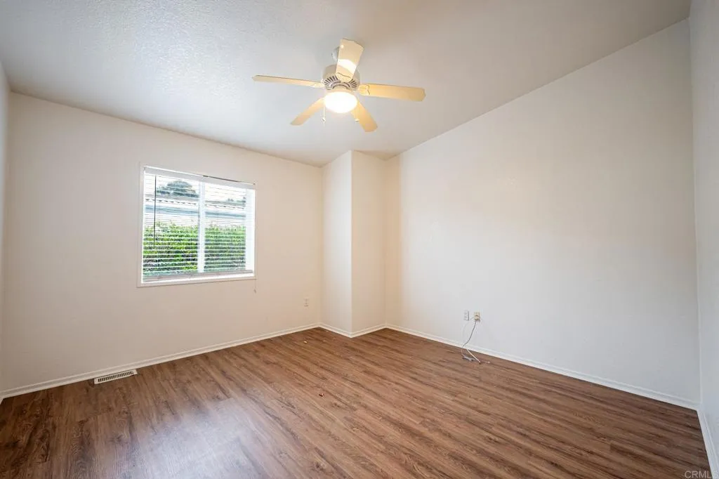https://cdn.realtyfeed.com/cdn/127/306652817/3905a8a0a6b6dd36d93342a8067cbe47.webp