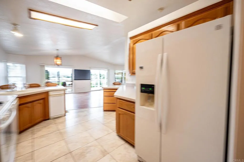 https://cdn.realtyfeed.com/cdn/127/306652817/c405aa7f3413a7721968cd37b5cc5077.webp