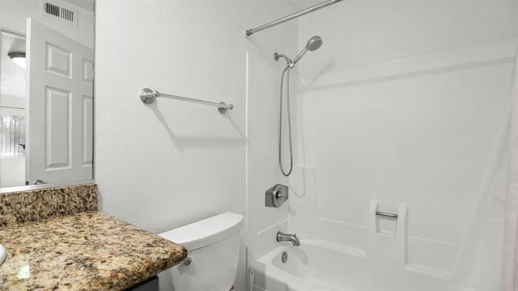 Photo #16: NDP2601842 Listing: Photo #16