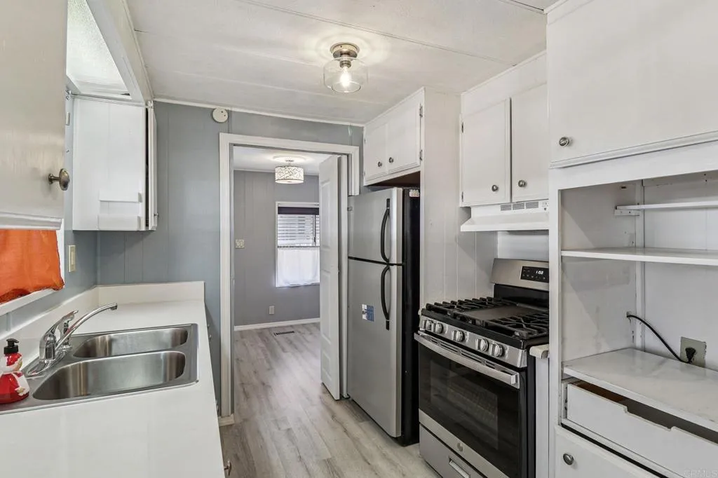 https://cdn.realtyfeed.com/cdn/127/306652874/5ef3620d7f197982106b5d5d00f9351d.webp