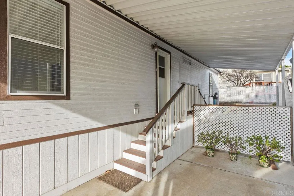 https://cdn.realtyfeed.com/cdn/127/306652875/2468c08e713d2475520f45b31123a00d.webp