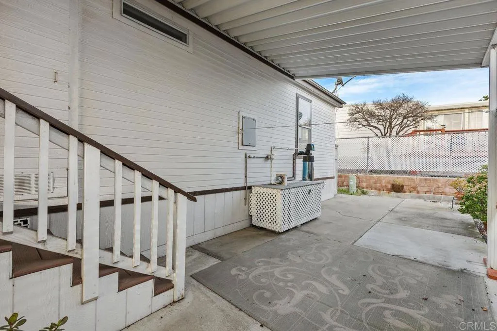 https://cdn.realtyfeed.com/cdn/127/306652875/6f0db830808027a164923abf998ddb8a.webp