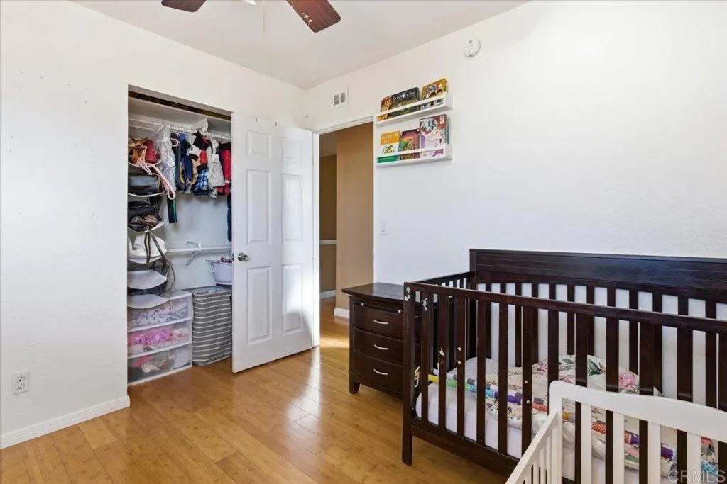 https://cdn.realtyfeed.com/cdn/127/306652882/1f3cf733670494a464e7211b66a5ad85.webp