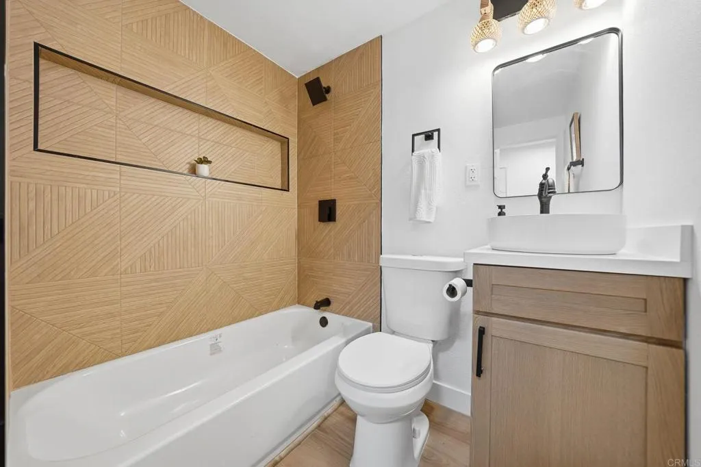 https://cdn.realtyfeed.com/cdn/127/306652914/2555bdbd8eb4bc361728245406126974.webp