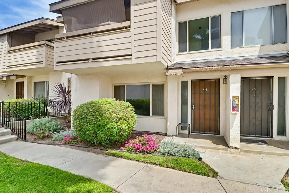 https://cdn.realtyfeed.com/cdn/127/306652979/5cad54304857b048be69919b711389bb.webp
