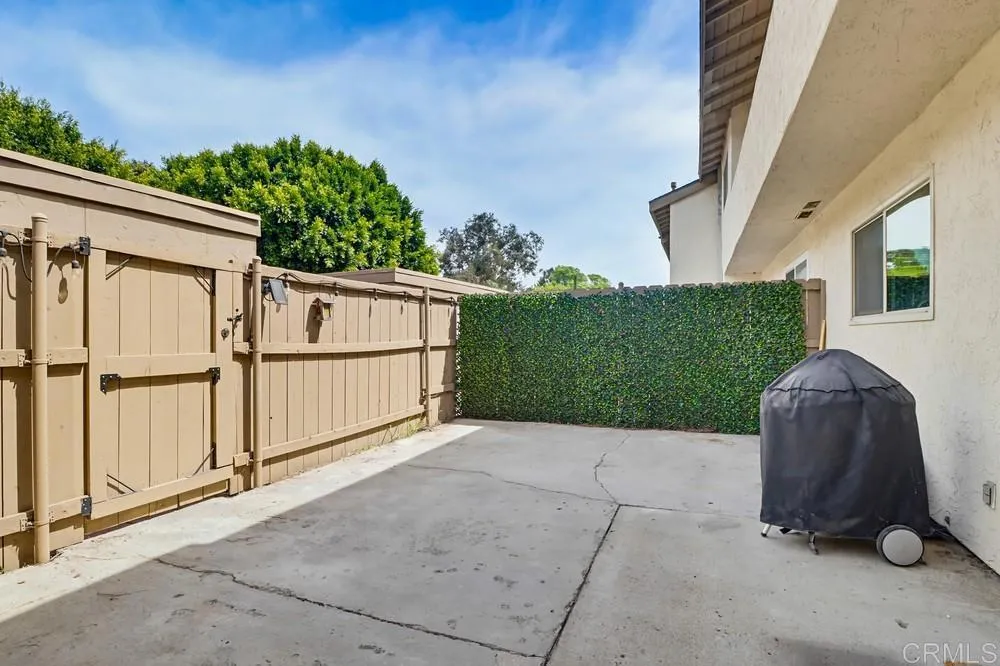 https://cdn.realtyfeed.com/cdn/127/306652979/f15cbd831e7a0609db1017943768c457.webp