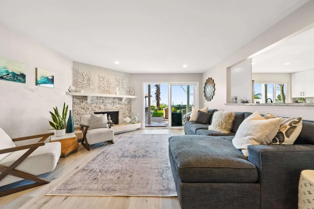 Photo #12: NDP2601856 Listing: Photo #12