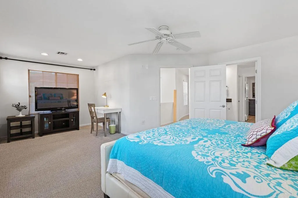 https://cdn.realtyfeed.com/cdn/127/306653050/1fecf2a1e578568781b37aa69bf95b78.webp