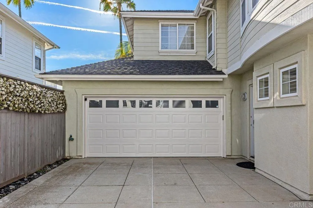 https://cdn.realtyfeed.com/cdn/127/306653050/c2772f24d9cb7618904318f515a2f0d9.webp