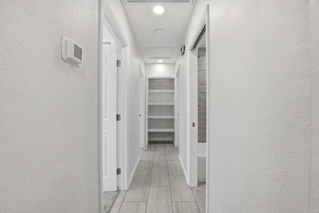 https://cdn.realtyfeed.com/cdn/127/306653078/888fbd784bdae3624ce9102557824df9.webp