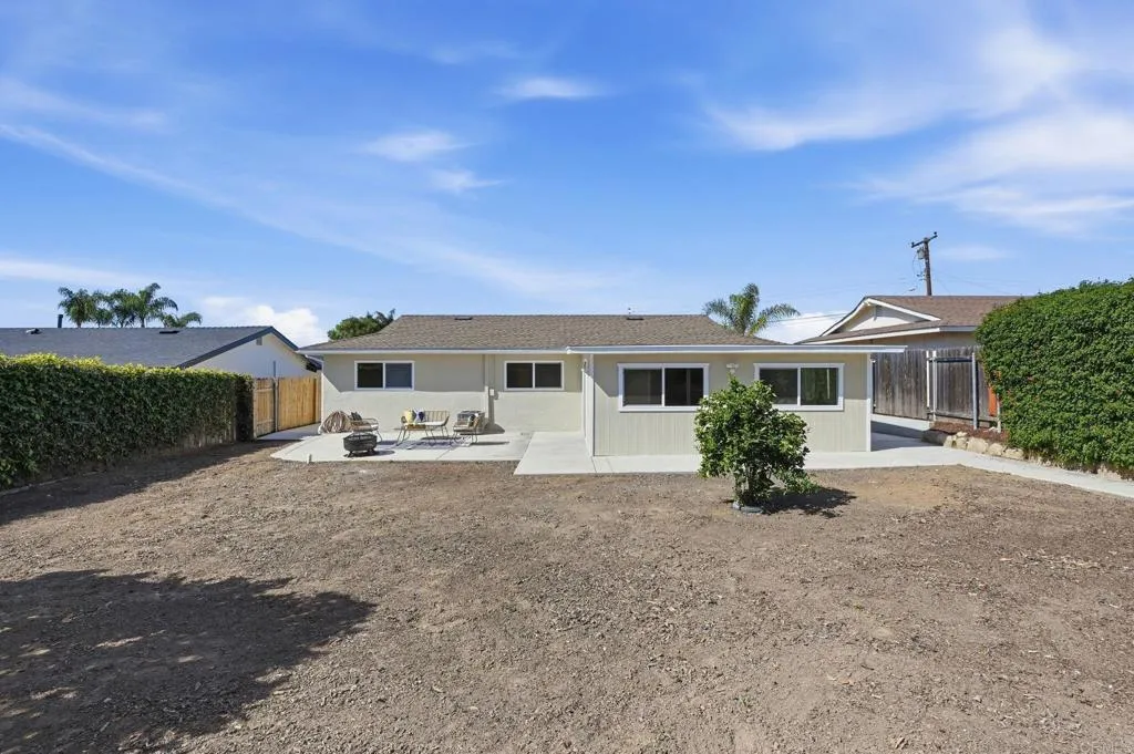 https://cdn.realtyfeed.com/cdn/127/306653078/89fb7788a8261c03f0a1b533b946cb0d.webp