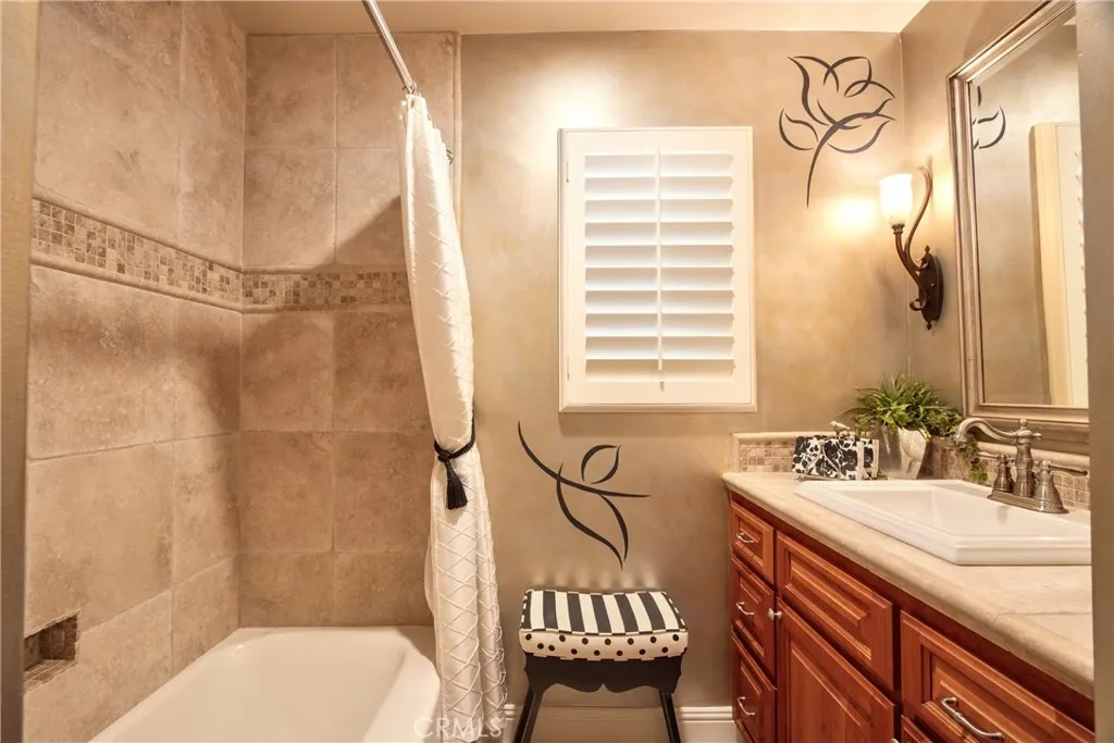 https://cdn.realtyfeed.com/cdn/127/306653152/1552c031f0a0535b65e4df06e706a3af.webp
