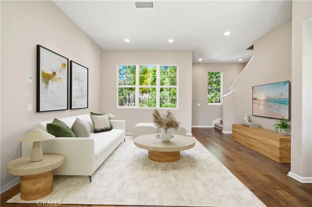 142 Firefly, Irvine, CA 92618 - Main photo, Irvine, CA