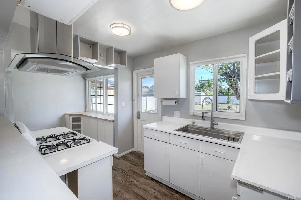 https://cdn.realtyfeed.com/cdn/127/306653159/6379dd1e05acc5684cf72112e6c073c2.webp