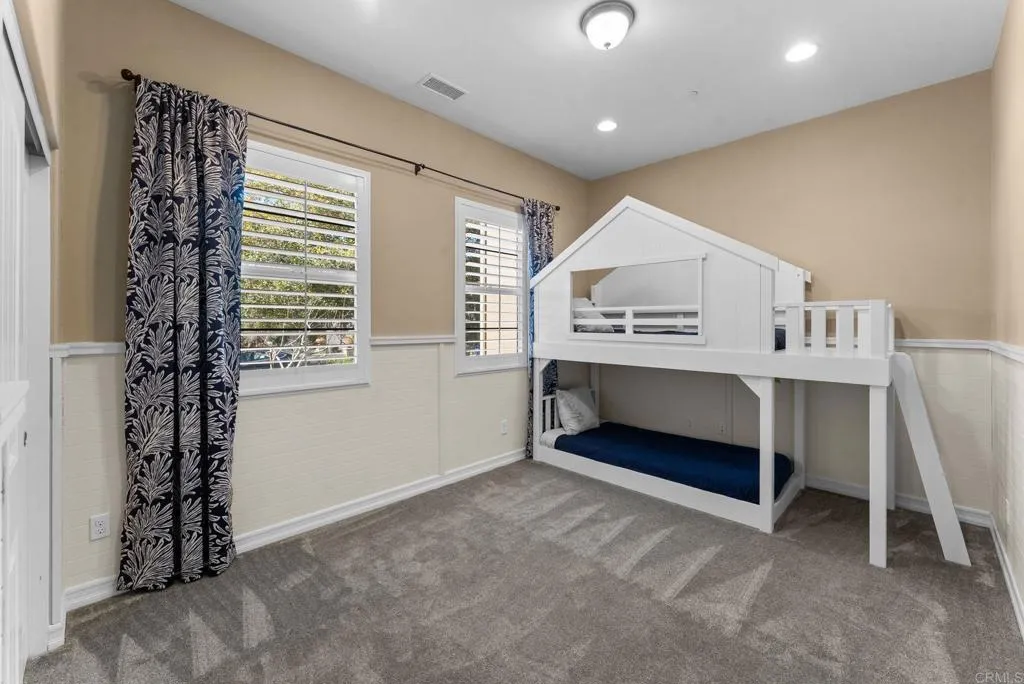 https://cdn.realtyfeed.com/cdn/127/306653163/10346dea260086c3266379bac53305e6.webp