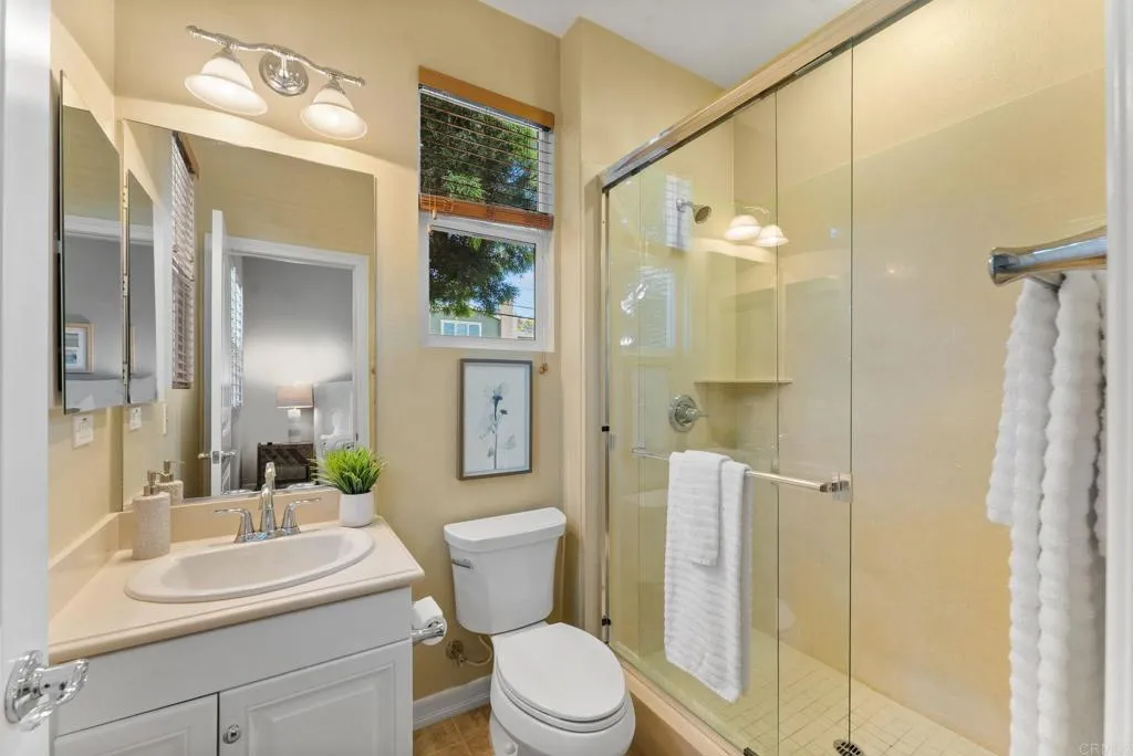 https://cdn.realtyfeed.com/cdn/127/306653163/8f203263e244c383718b4b3b70760b51.webp