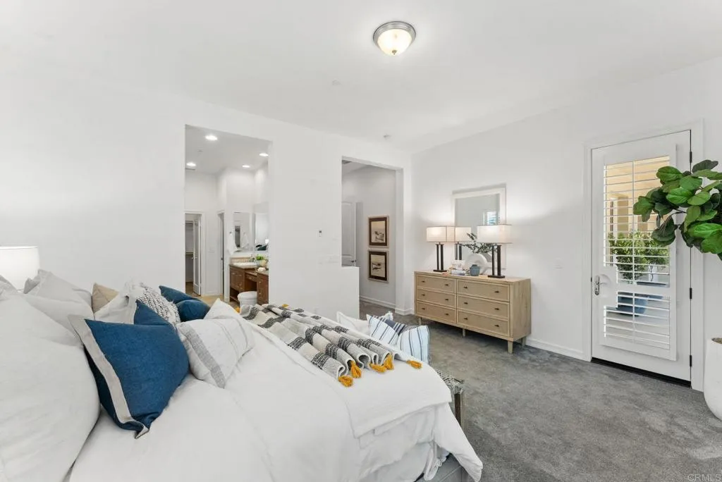 https://cdn.realtyfeed.com/cdn/127/306653163/cc6e5f4f5c2288d19971d694f8ce6d5f.webp