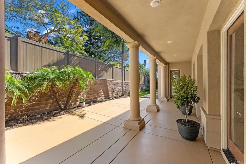 https://cdn.realtyfeed.com/cdn/127/306653163/f57547f1dc95151da05e93ac12f9401c.webp