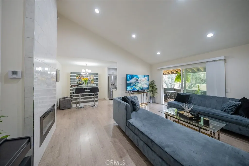 15425 Sherman Way Unit 241, Van Nuys, CA 91406