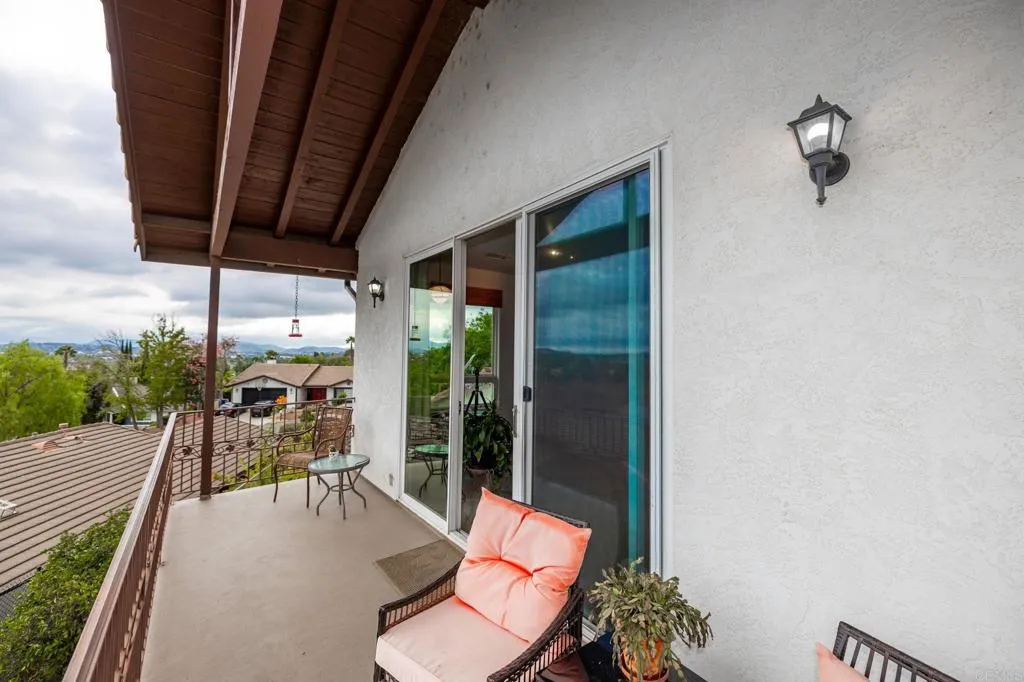 https://cdn.realtyfeed.com/cdn/127/306653211/02d645bb91a6e37fd536b3ed929313bc.webp