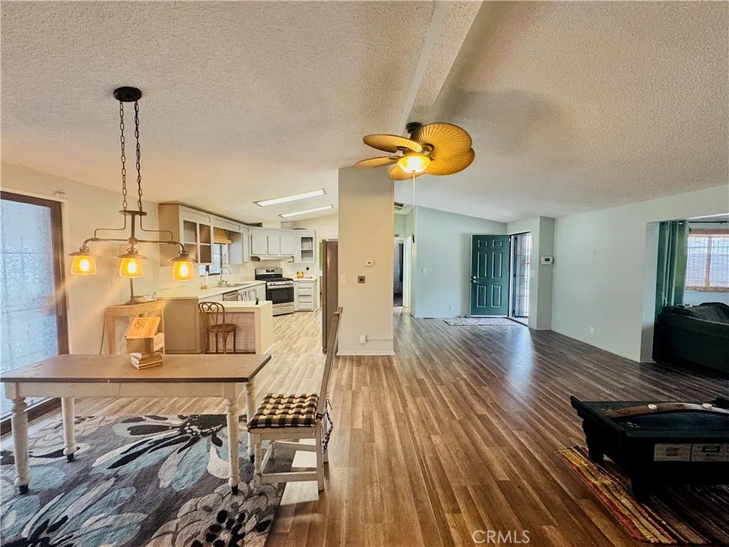 Hemet, CA 92544
