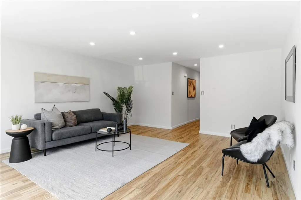 3609 E 2nd, Long Beach, CA 90803 - Photo 5 of 30, Long Beach, CA