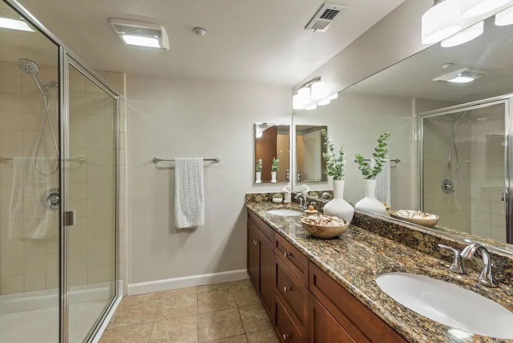 https://cdn.realtyfeed.com/cdn/127/306653290/87deffa8dd93349805560b283241c3b3.webp