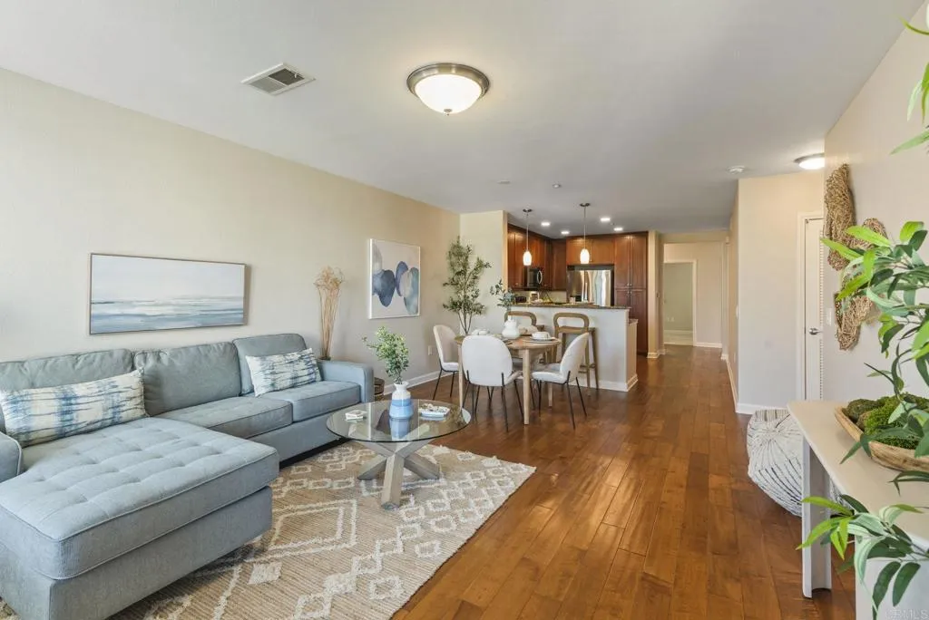 https://cdn.realtyfeed.com/cdn/127/306653290/b2f551129656127fc573920c4ef3fbac.webp