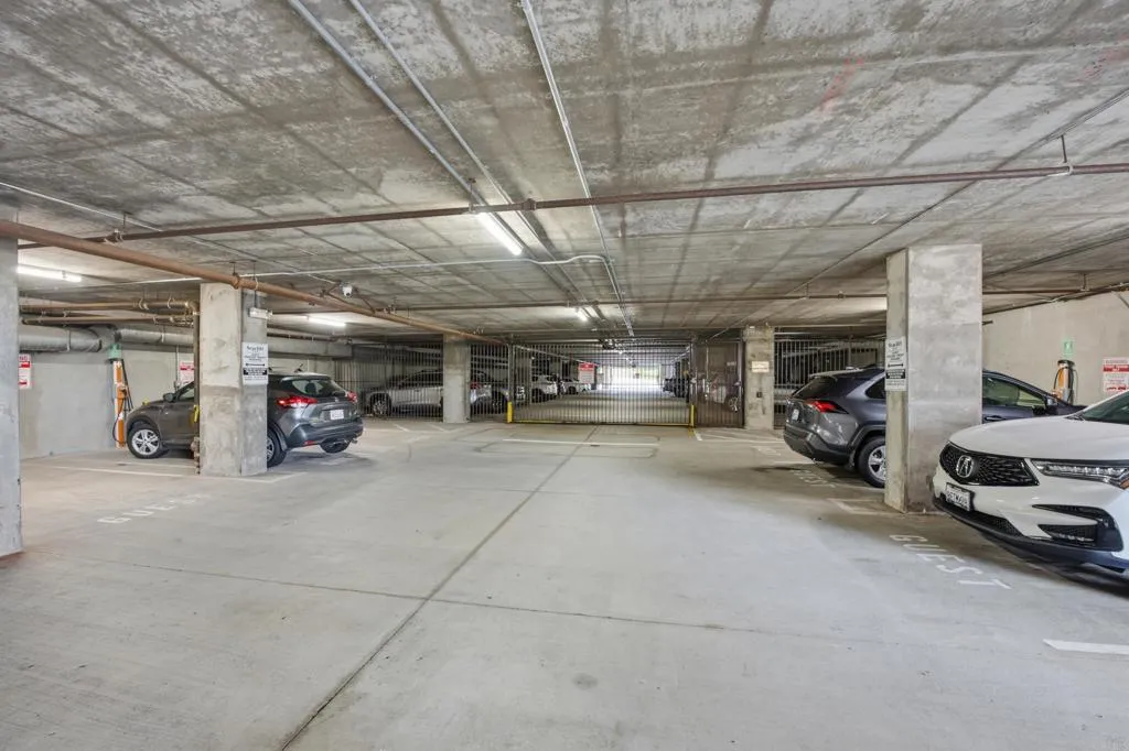 https://cdn.realtyfeed.com/cdn/127/306653290/caace23c83ece29017915dc69baac58d.webp