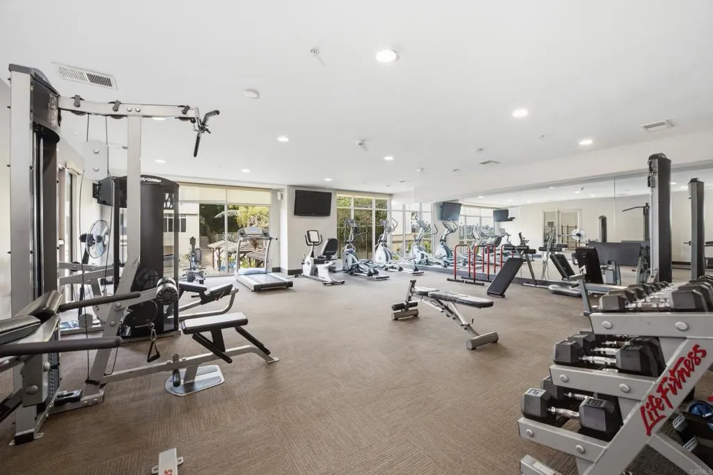 https://cdn.realtyfeed.com/cdn/127/306653290/cd37a20e46add98661694b18115dd338.webp