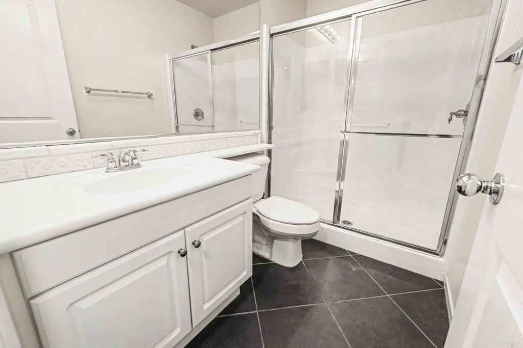 Photo #8: PTP2601499 Listing: Photo #8