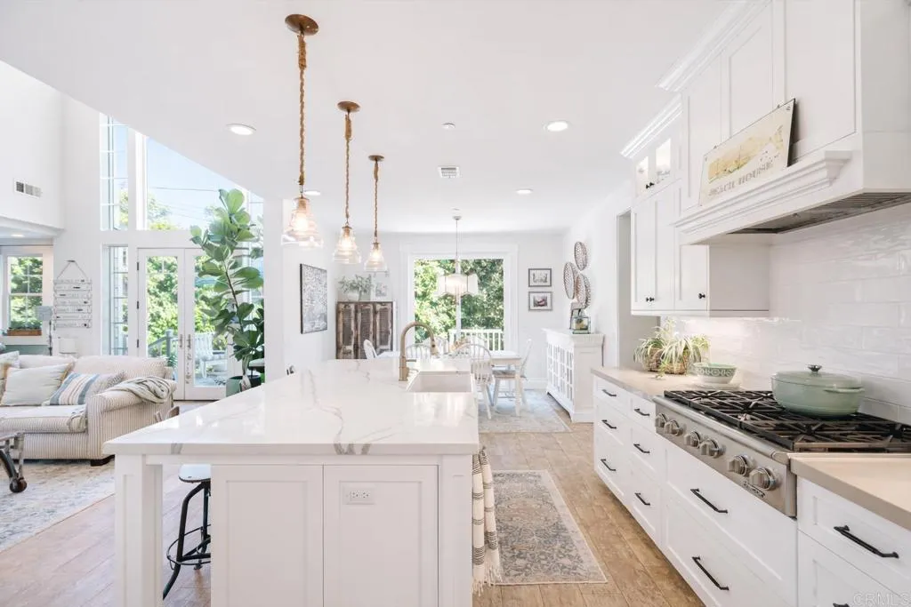https://cdn.realtyfeed.com/cdn/127/306653320/872161a94fc5becdbcdde7f15b80ae62.webp