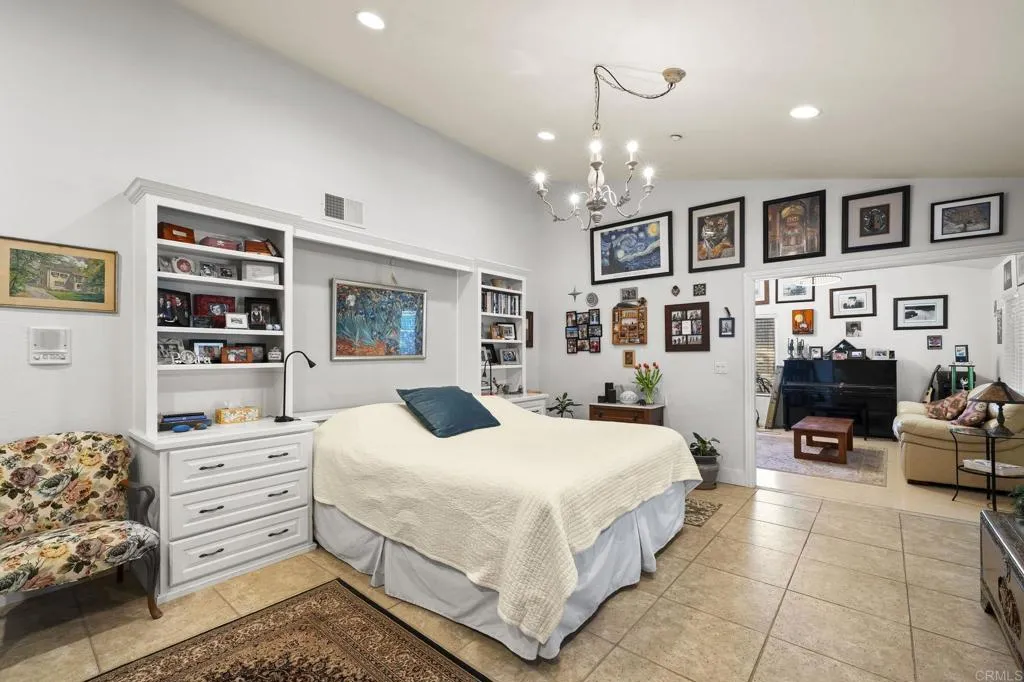 https://cdn.realtyfeed.com/cdn/127/306653335/902283a3a5cb6f46b4620cdab6a74562.webp