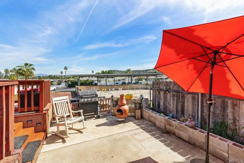 https://cdn.realtyfeed.com/cdn/127/306653346/074656498eb9a545a12b7d97b4405bca.webp