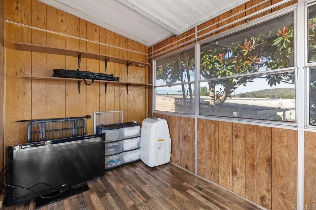https://cdn.realtyfeed.com/cdn/127/306653346/69e70b3cce1193398217d0c7431d6278.webp