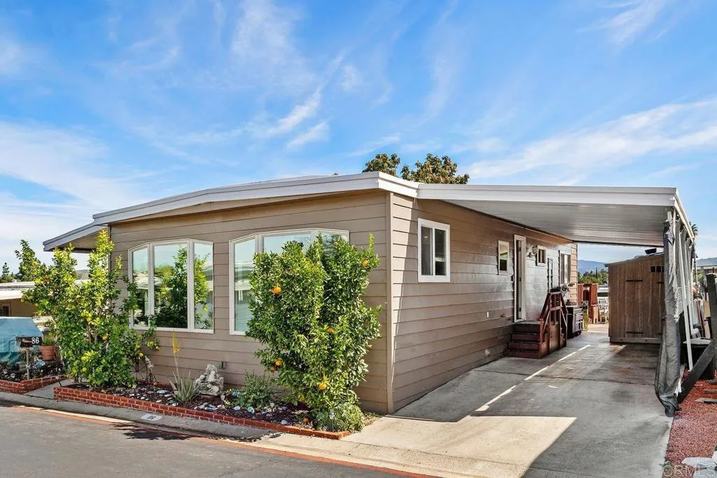 https://cdn.realtyfeed.com/cdn/127/306653346/72e18e3790234c7951398615542a560c.webp