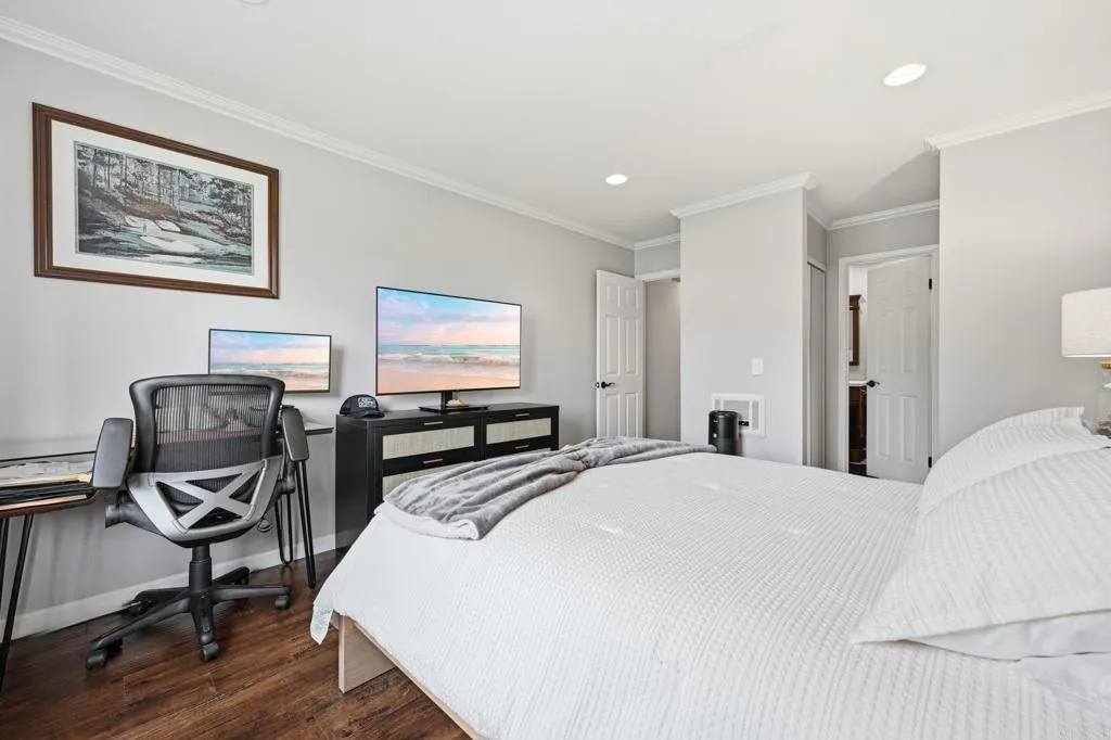 https://cdn.realtyfeed.com/cdn/127/306653355/76fb854c0f4b5cbb82156d706f1eb0a4.webp