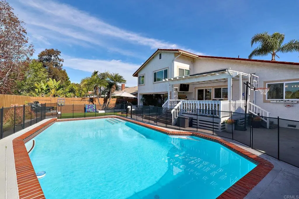https://cdn.realtyfeed.com/cdn/127/306653360/e28f48e6125351903681a41e5eb79f4b.webp